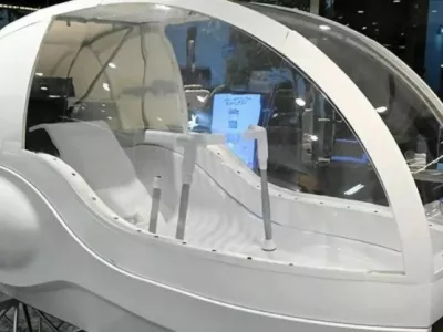 Pralni stroj za ljudi iz prihodnosti