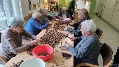 V tem slovenskem domu starej&scaron;ih ne poznajo kadrovske stiske. Kako jim uspeva?