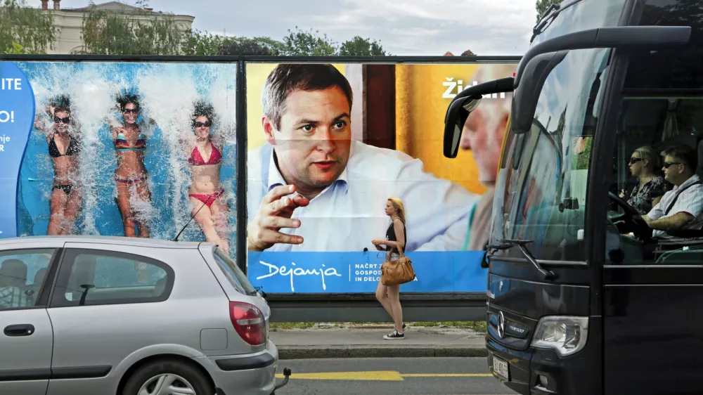 - 03.07.2014 - Parlamentarne volitve 2014 - politični predvolilni plakati - volilna kampanija - jumbo plakat stranke SD - Židan//FOTO: Bojan Velikonja / Foto: Bojan Velikonja