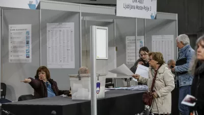 17.3.2026 - Parlamentarne volitve 2026 - Začetek predčasnega glasovanja na posebnih voliščih za državnozborske volitve. Dvorana StožiceFoto: Luka Cjuha