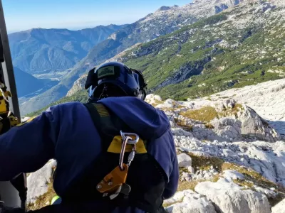 gorsko re&scaron;evanje s helikopterjem