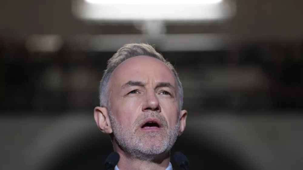 French socialist candidate for Paris mayoral election, Emmanuel Gregoire gives a speech after he won the second round of France's municipal elections in Paris, France, Sunday, March 22, 2026. (AP Photo/Thibault Camus)