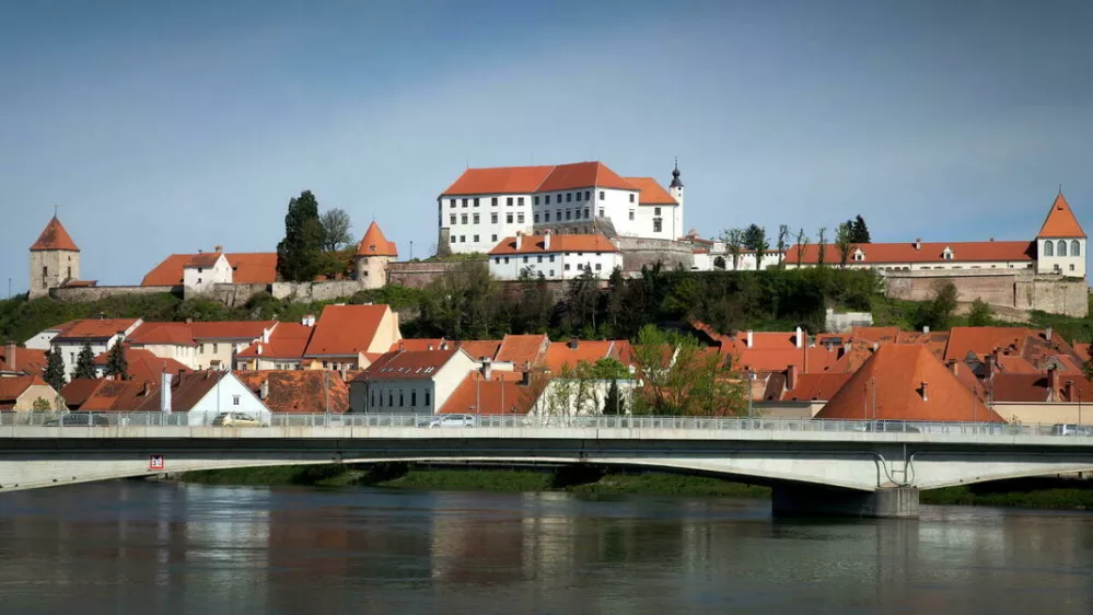 Ptuj kot najstarej&scaron;e mesto pri nas. 