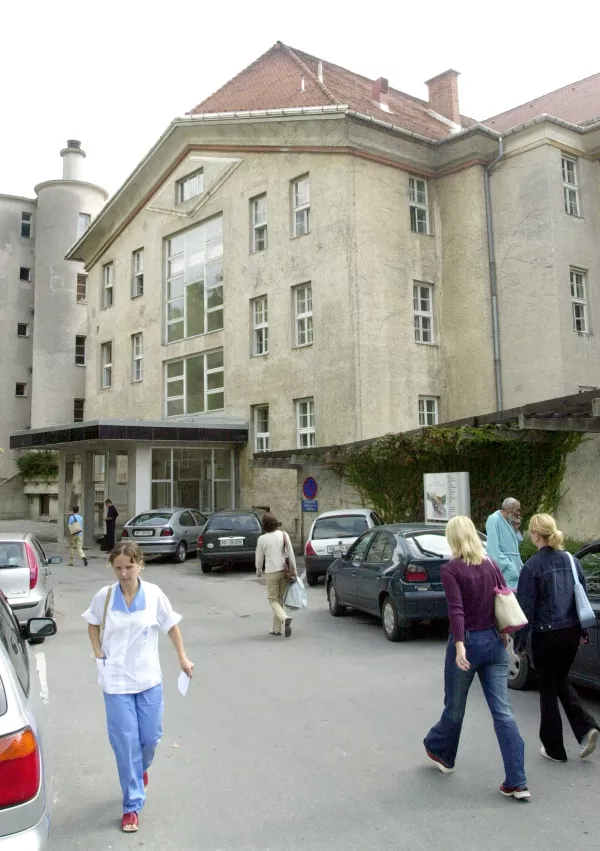 Bolni&scaron;nica Golnik, / Foto: Matej Pov&scaron;e