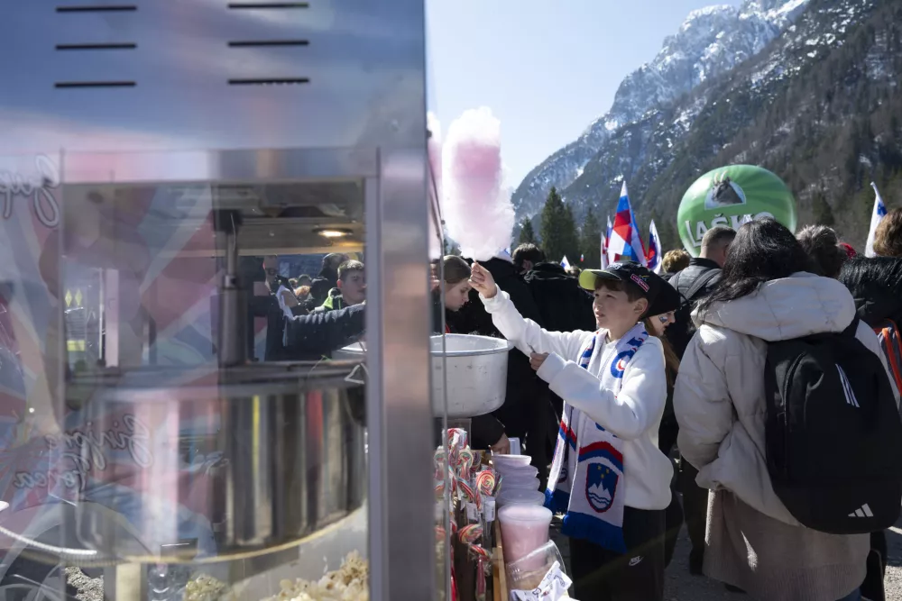 28.03.2026 - Planica - zaključek svetovnega pokala v smučarskih skokih - poleti - smučarski skokiFoto: Nik Erik Neubauer