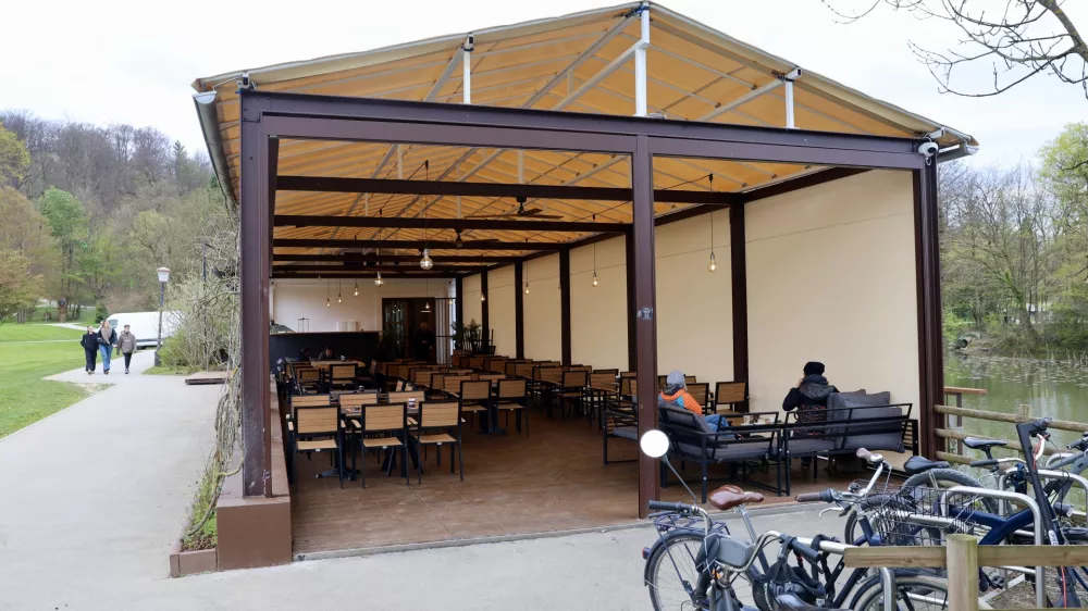 &raquo;Ne, ni prvoaprilska &scaron;ala!&laquo; Čolnarna v Tivoliju zopet odprla vrata