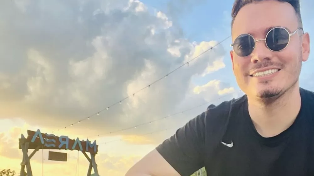 Sandro Castro je znan kot zvezda družbenih omrežij, pa tudi po razko&scaron;nem življenju. F instagram Sandra Castra