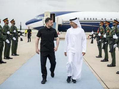 FILE PHOTO: Suhail bin Mohamed Al Mazrouei, UAE Minister of Energy and Infrastructure, receives Volodymyr Zelenskiy, President of Ukraine, in the United Arab Emirates in this undated handout picture released March 28, 2026. Hamad Al Kaabi/UAE Presidential Court/Handout via REUTERS  THIS IMAGE HAS BEEN SUPPLIED BY A THIRD PARTY./File Photo