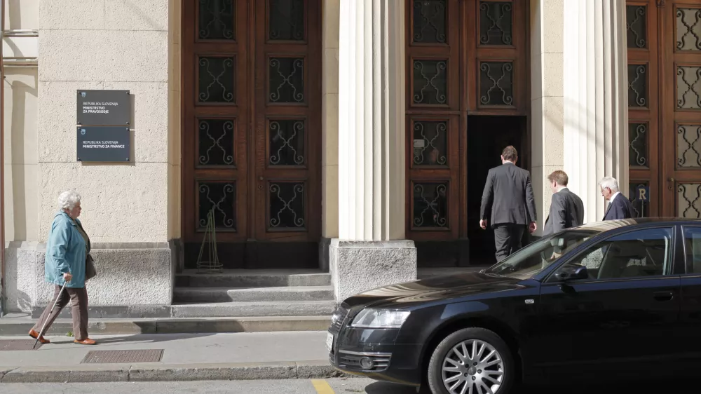 - Ministrstvo za finance RS, Župančičeva 3, stavba//FOTO: Luka Cjuha