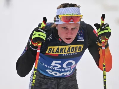 FILED - 04 March 2025, Norway, Trondheim: Germany's Victoria Carl crosses the finish line in the women's 10 km classic race at the Nordic World Ski Championships. Carl remains provisionally suspended following a positive doping test and is likely to miss the 2026 Olympics. Photo: Hendrik Schmidt/dpa