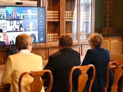 Britain's Foreign Secretary Yvette Cooper, right, attends a virtual summit at the Foreign & Commonwealth Office in London, on Thursday April 2, 2026, with around 35 countries to discuss ways of reopening the Strait of Hormuz. (Leon Neal/Pool Photo via AP)