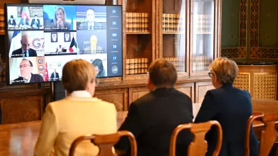 Britain's Foreign Secretary Yvette Cooper, right, attends a virtual summit at the Foreign & Commonwealth Office in London, on Thursday April 2, 2026, with around 35 countries to discuss ways of reopening the Strait of Hormuz. (Leon Neal/Pool Photo via AP)