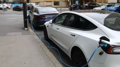 14.11.2024 - simbolična fotografija - električni avto - avto na elekriko - električni pogon - električna polnilnicaFOTO: LUKA CJUHA