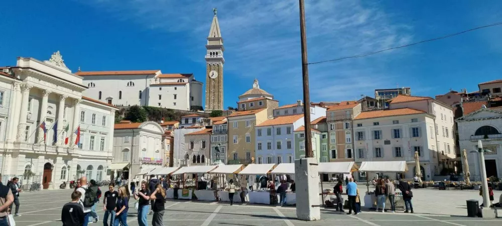 Tokovi se obračajo bliže domu: kdo je za praznike napolnil slovenske hotele?