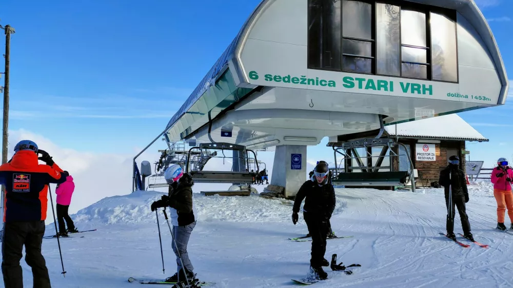 Stari vrh smuči&scaron;če 