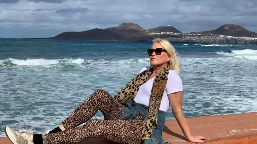 Salome je polna presenečenj, tokrat si želi službe. Najraje v gostinstvu. 