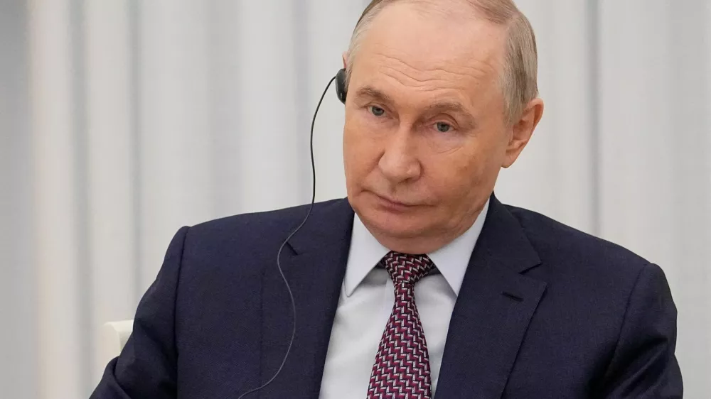 Russian President Vladimir Putin attends a meeting with Egyptian Foreign Minister Badr Abdelatty at the Senate Palace of the Kremlin in Moscow, Russia April 2, 2026. Alexander Zemlianichenko/Pool via REUTERS