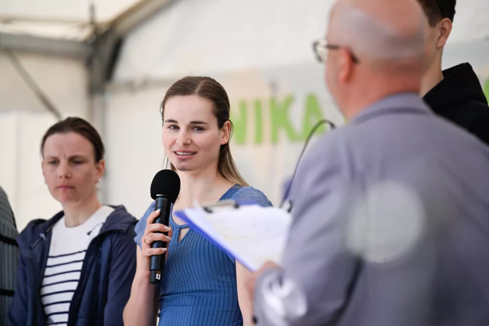 06.04.2026 - Sprejem Nike in Domna Prevca v Dolenji vasiFoto: Nik Erik Neubauer