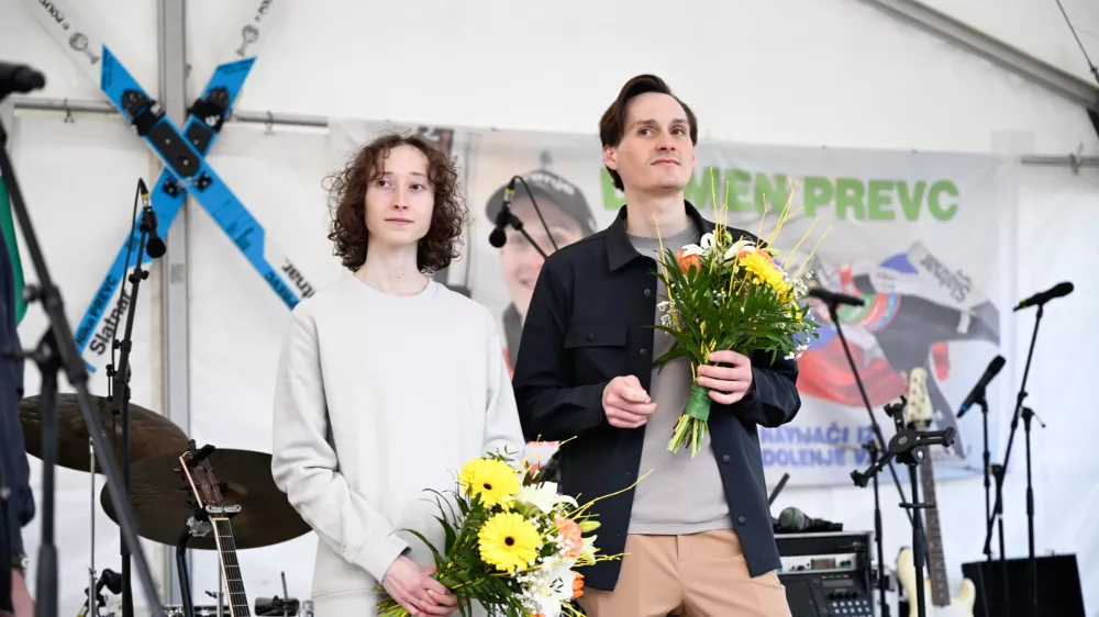 06.04.2026 - Sprejem Nike in Domna Prevca v Dolenji vasiFoto: Nik Erik Neubauer