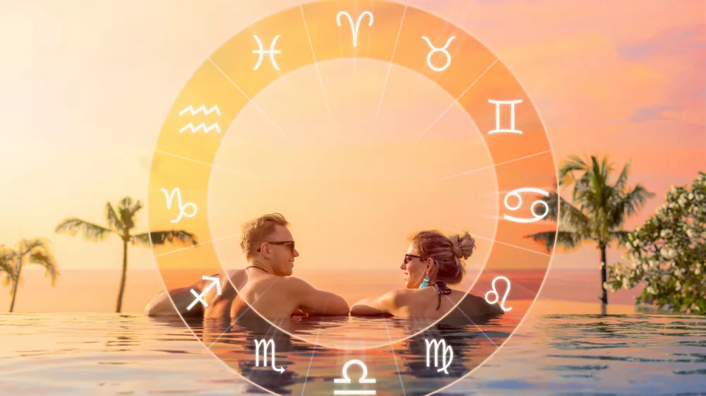 Conceptual photo of happy couple with perfect astrological match and love compatibility between zodiac signs / Foto: Grinvalds Getty Images/istockphoto