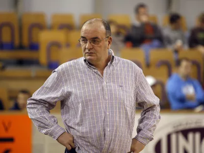 -Trener Partizana Du&scaron;ko Vujo&scaron;evič-Ko&scaron;arka: Union Olimpija &ndash; Partizan, 9. krog, liga -Ko&scaron;arkarji Uniona Olimpije so v 9. krogu lige izgubili s Partizanom z 61:66 (23:14, 40:26, 53:44). //FOTO: Luka CjuhaOPOMBA: ZA OBJAVO V ČASOPISU DNEVNIK