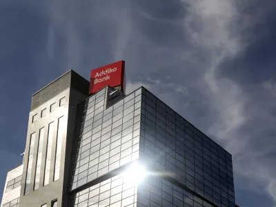 - 19.09.2016 - Addiko bank d.d.,(nekdanja Hypo Alpe Adria banka)  Slovenska cesta 29 v Ljubljani - stavba  //FOTO: Luka Cjuha.