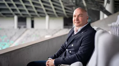 Ljubljana, Stadion Stozice.Novinarska konferenca NK Olimpija Ljubljana ob predstavitvi novega sportnega direktorja Necata Ayguna.