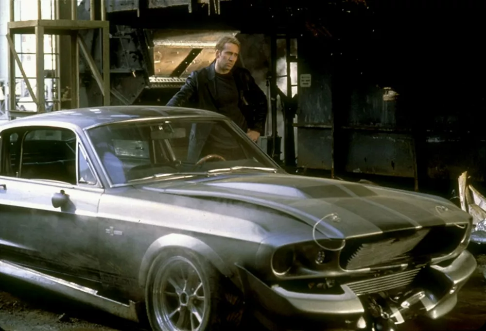 Nicolas Cage Characters: Memphis Raines Film: Gone In 60 Seconds; Gone In Sixty Seconds (USA 2000) Director: Dominic Sena 05 June 2000  Date: 05 June 2000,Image: 473585825, License: Rights-managed, Restrictions: Please use full Credit line: Mary Evans/AF Archive/Touchstone Pictures. **Warning** This Photograph is for editorial use only and is the copyright of Touchstone Pictures and/or the Photographer assigned by the Film or Production Company & can only be r, Model Release: no / Foto: Rights Managed