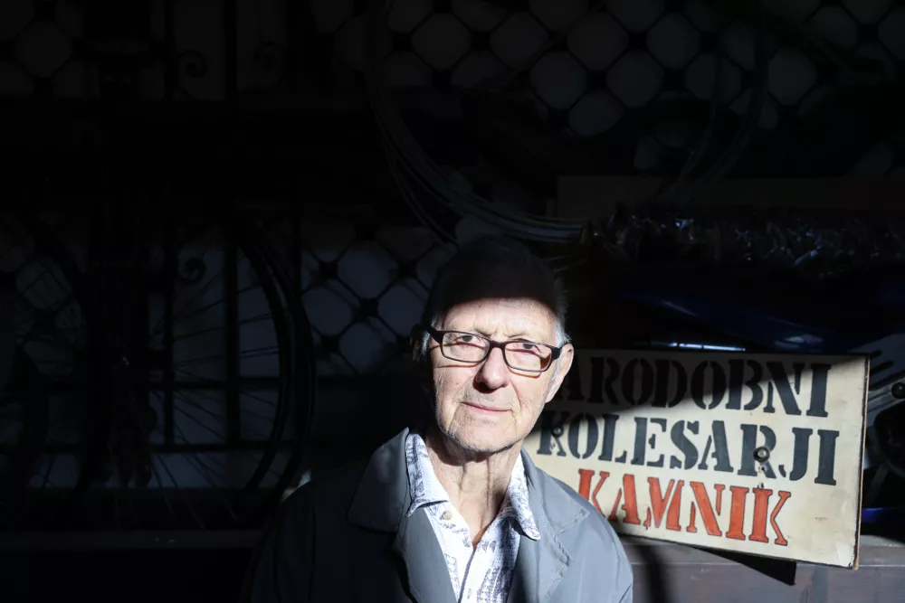 - 11.04.2026 - Jožef Baronik - obnavlja stara kolesa//FOTO: Jaka Gasar