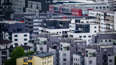 Ljubljana.Blokovsko naselje Zelena jama v Ljubljani, stanovanjske nepremicnine.