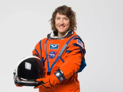 Christina Hammock Koch je razkrila zanimivo podrobnost iz svojega življenja in bivanja v vesolju. / Foto: Nasa