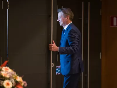 Ljubljana, DZ.Dogajanje ob ustanovni seji DZ.Predsednik vlade Robert Golob.