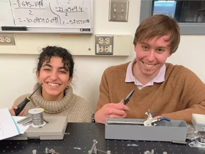 Z demonstracijo so potrdili, da tak&scaron;na naprava deluje. / Foto: St. Olaf College