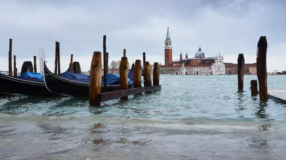 Benetke v času, ko jih zalije morje. / Foto: Istock