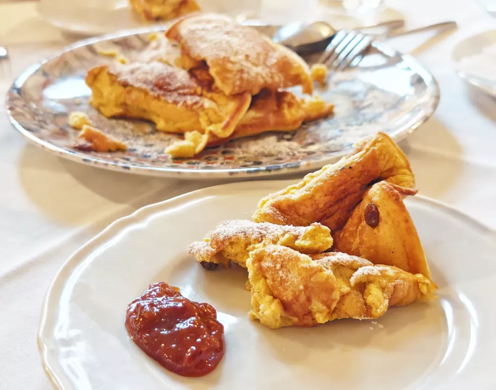 &Scaron;morn, Restavracija Union Bled