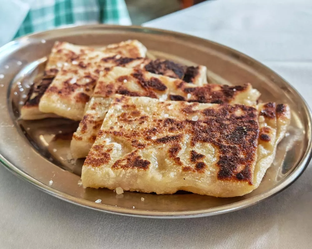 Nepolnjen burek, Restavracija Union Bled