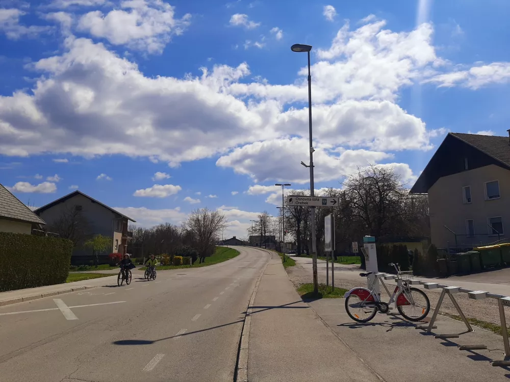 Gorenjska bike kr s kolesom