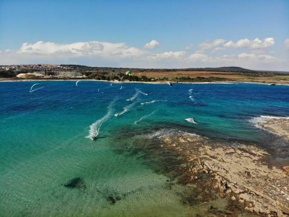 Kjer se veter, morje in narava združijo v popolno aktivno doživetje