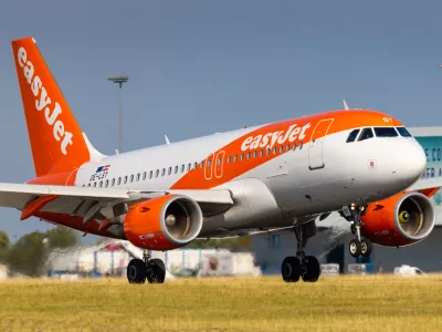 Obe letali sta bili enakega tipa, in sicer airbus A320, ki je med nizkocenovnimi prevozniki izredno raz&scaron;irjen in priljubljen.