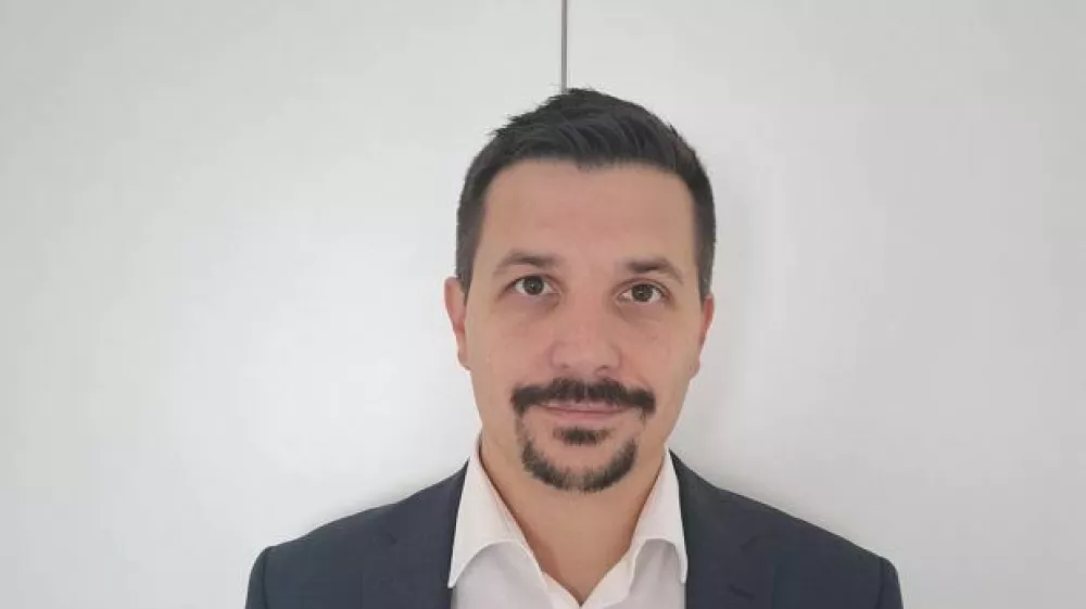 Matej Gosar, NLB SKladi