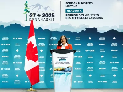 Canada's minister of foreign affairs Anita Anand holds a closing press conference at the G7 foreign ministers meeting, in Niagara-on-the-Lake, Ontario, Canada, November 12, 2025. REUTERS/Carlos Osorio