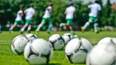 - ilustrativna fotografijanogomet, trening, priprave, nogometni klub Olimpija, nogometna žoga  //FOTO: Tomaž Zajel&scaron;nik  //FOTO: Tomaž Zajel&scaron;nik