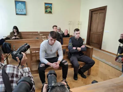 &Scaron;iljić za napad na Ale&scaron;a &Scaron;utarja sklenil sporazum o priznanju krivde