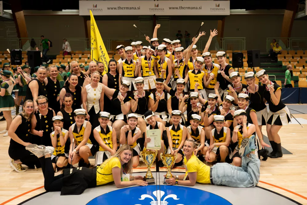 Med najbolj&scaron;imi v skupini junior palica so bile prvič mažoretke iz Dobove. Foto Pandica / Foto: Pandica