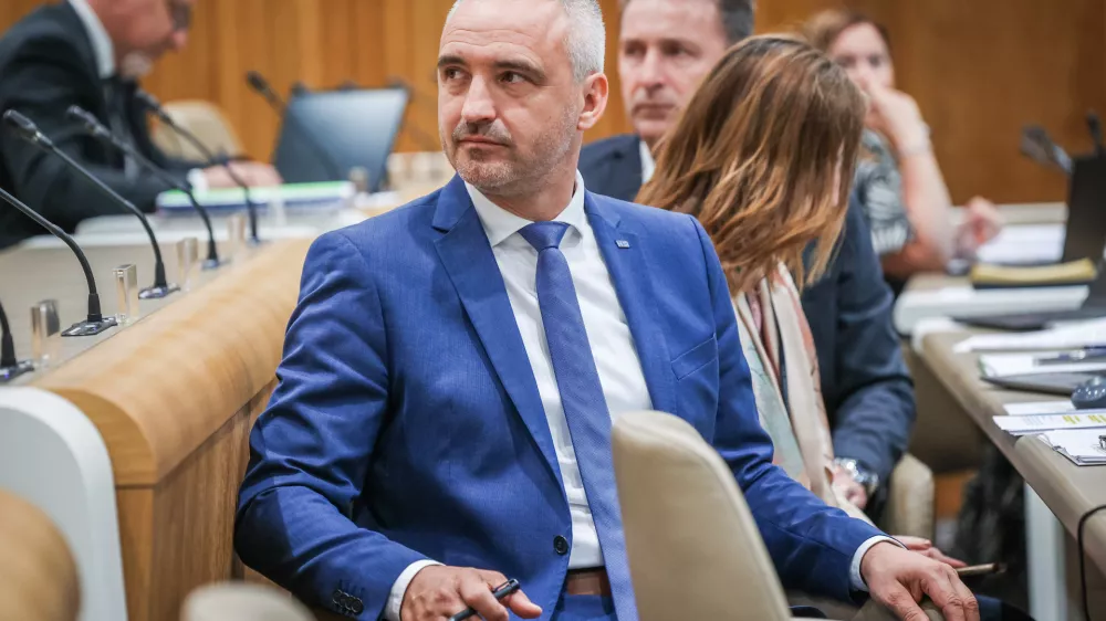 Ljubljana, DZ.Predstavitev kandidata za ministra za kmetijstvo Janeza Ciglerja Kralja pred pristojnim odborom DZ. 