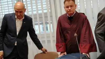 Janez JanšaFranci Matozsojenje zadeva Trenta, Celje