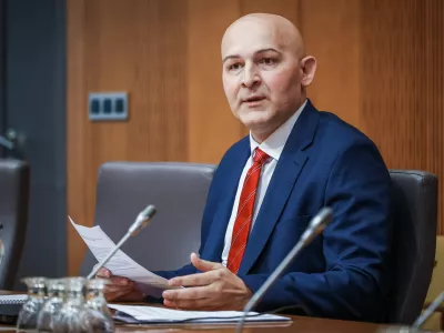 Ljubljana, DZ.Predstavitev kandidata za ministra za izobrazevanje, znanost in mladino Boruta Roncevica pred pristojnim odborom DZ. 