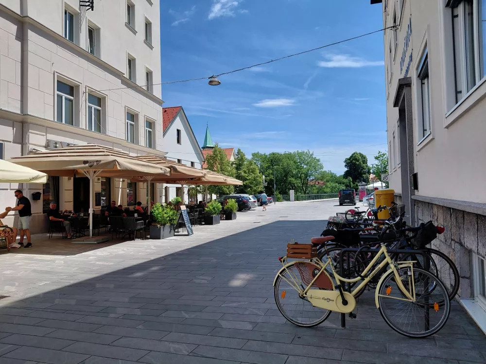 Ceste so od vseh: kolesarska sezona prina&scaron;a tudi večjo odgovornost