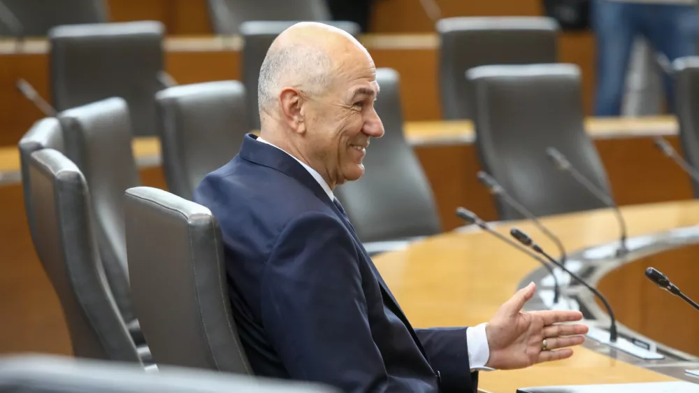 Janez Jan&scaron;a4.6.2026 - izredna seja DZ, na kateri bodo obravnavali listo kandidatk in kandidatov za ministrice in ministre vlade ter mandatno-volilne zadeve; DZFoto: Luka Cjuha