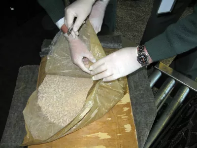 heroin, zasežene na brni&scaron;kem letali&scaron;ču